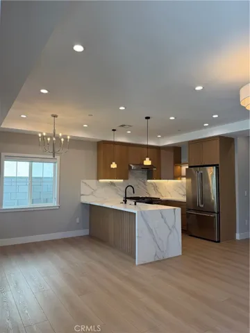 190 S Meridith Ave, Pasadena, California 91106 — photo 4