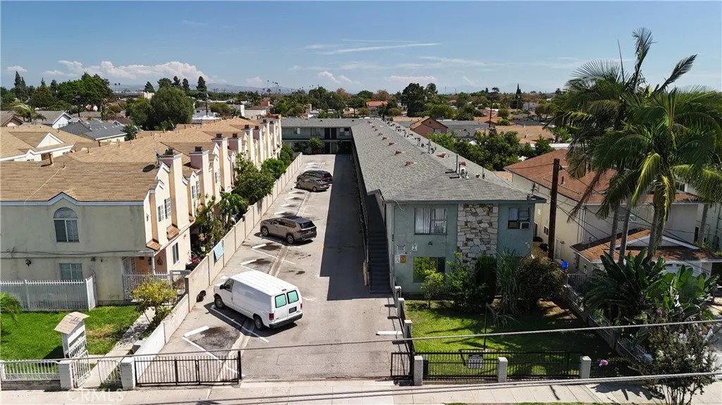 6900 California