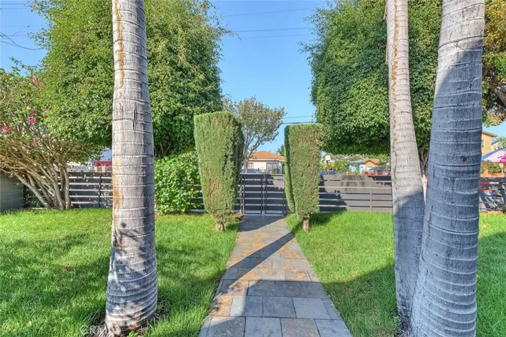 826 N Rowan Avenue, Los Angeles, California 90063 — photo 5
