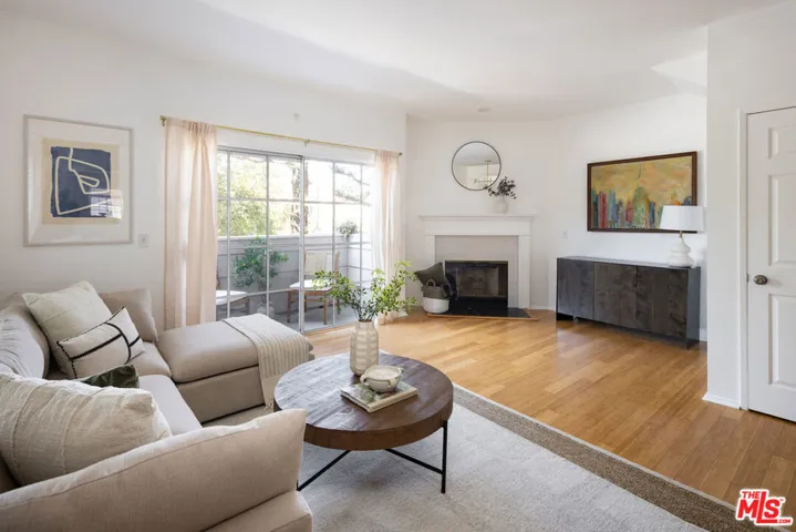12016 Washington Place 106, Los Angeles, California 90066 — photo 5