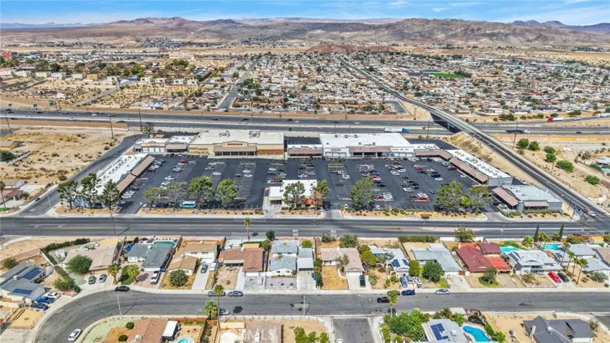 931 Armory, Barstow, California 92311 — photo 5