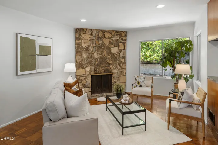 3271 New York Drive, Pasadena, California 91107 — photo 4
