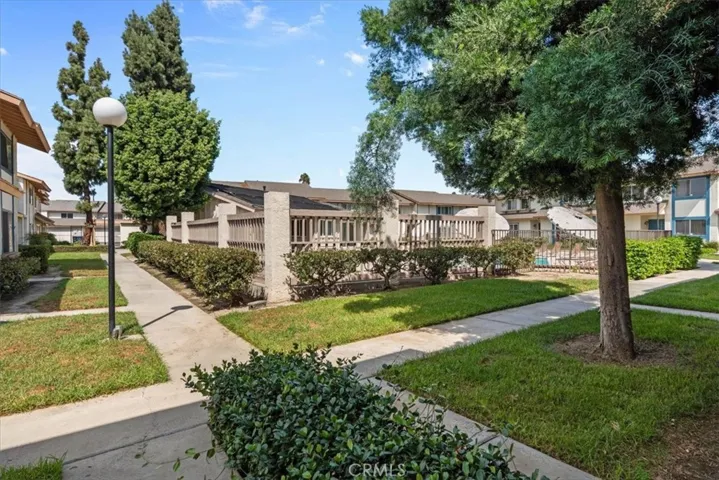 5950 Imperial Highway 48, South Gate, California 90280 — photo 5
