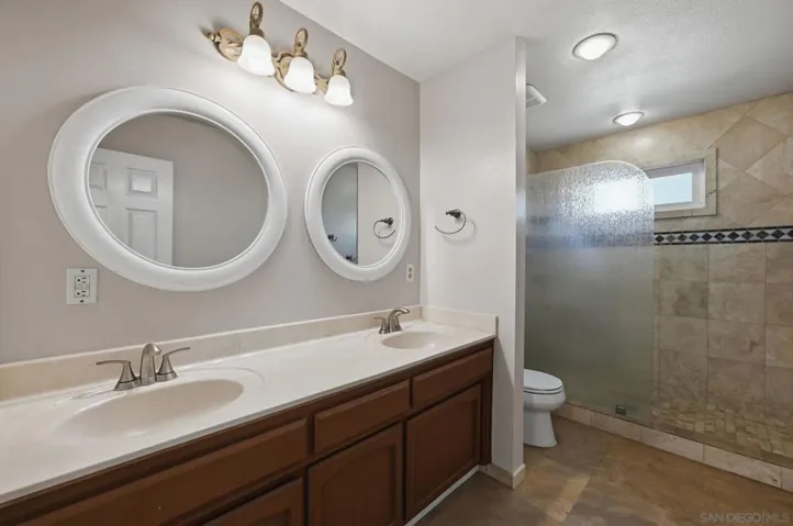 Full Bath