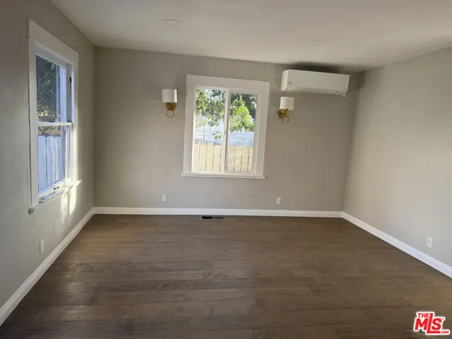 1703 1/2 S Burlington Avenue, Los Angeles, California 90006 — photo 4