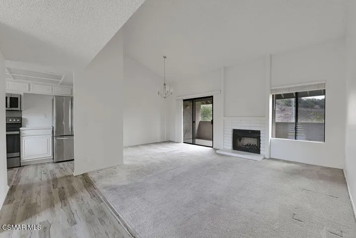 751 Birchpark Circle 204, Thousand Oaks, California 91360 — photo 4