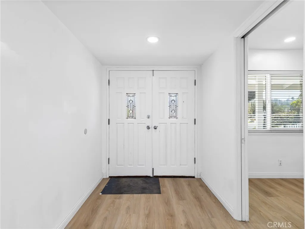 gallery-image 3