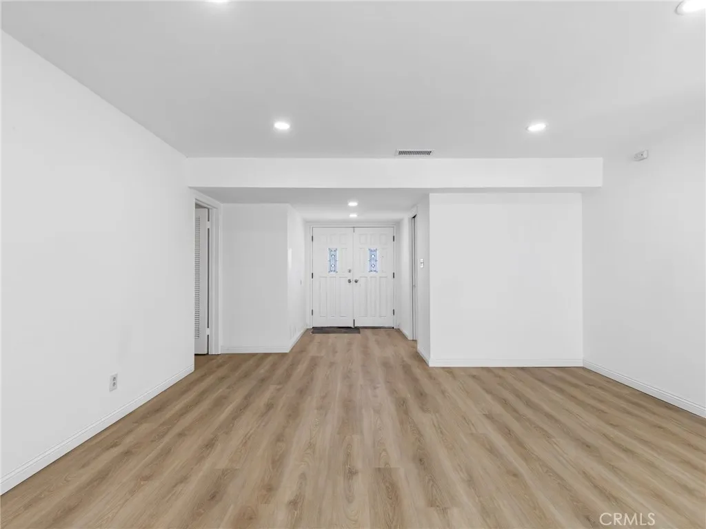 gallery-image 4