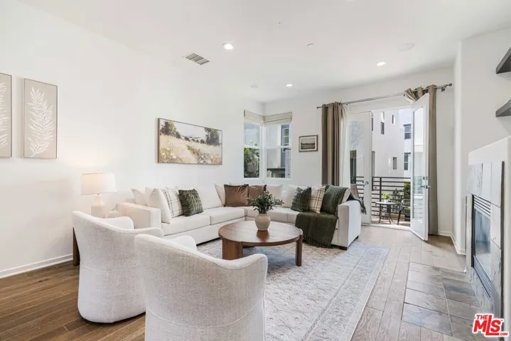 6641 Seabluff Drive, Los Angeles, California 90094 — photo 4