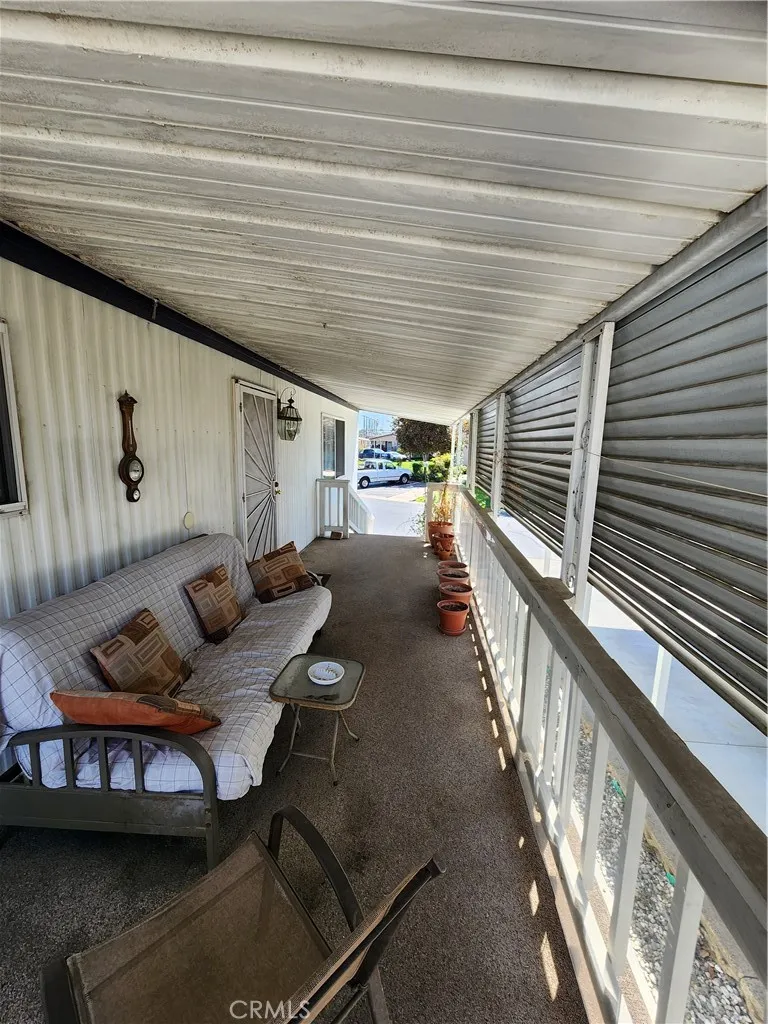 525 N Gilbert