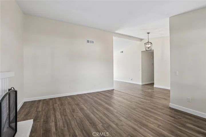 2858 S Colonial Avenue, Ontario, California 91761 — photo 5