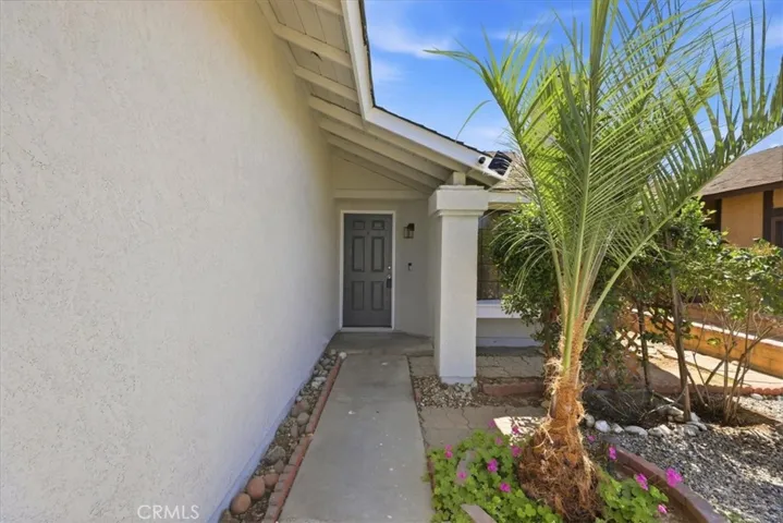13847 Northstar, Victorville, California 92392 — photo 5