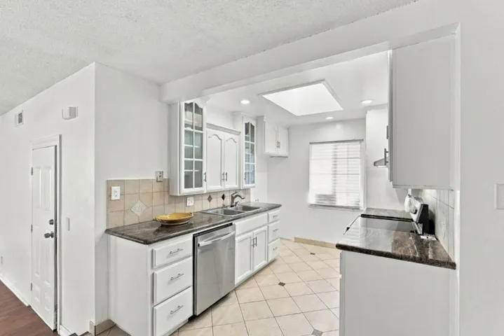 25948 Peterman Avenue, Hayward, California 94545 — photo 5