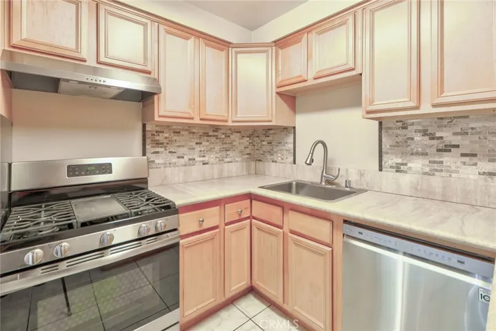 1375 Cypress, San Dimas, California 91773 — photo 5