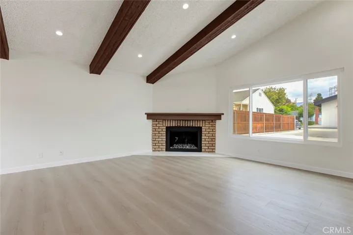 821 N Maple B, Burbank, California 91505 — photo 5