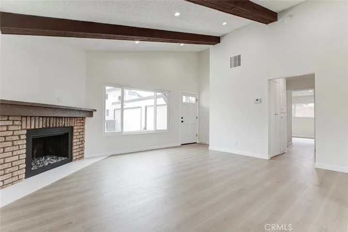 821 N Maple B, Burbank, California 91505 — photo 4
