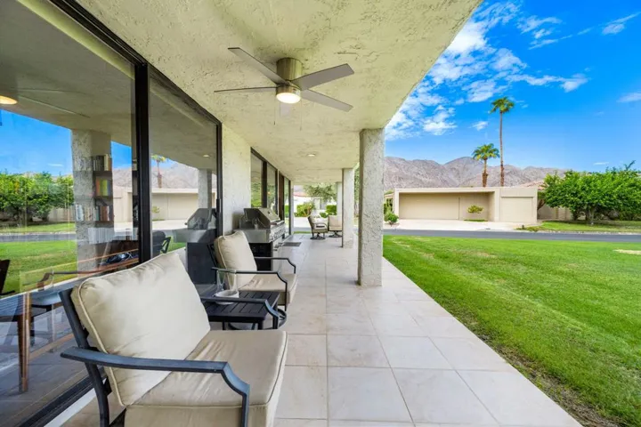 33-web-or-mls-KS_49910Lago_Miller_0826_0