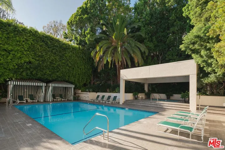 1131 Alta Loma Road 428, West Hollywood, California 90069 — photo 5