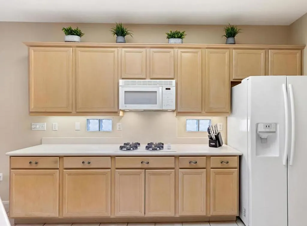 KITCHEN 2