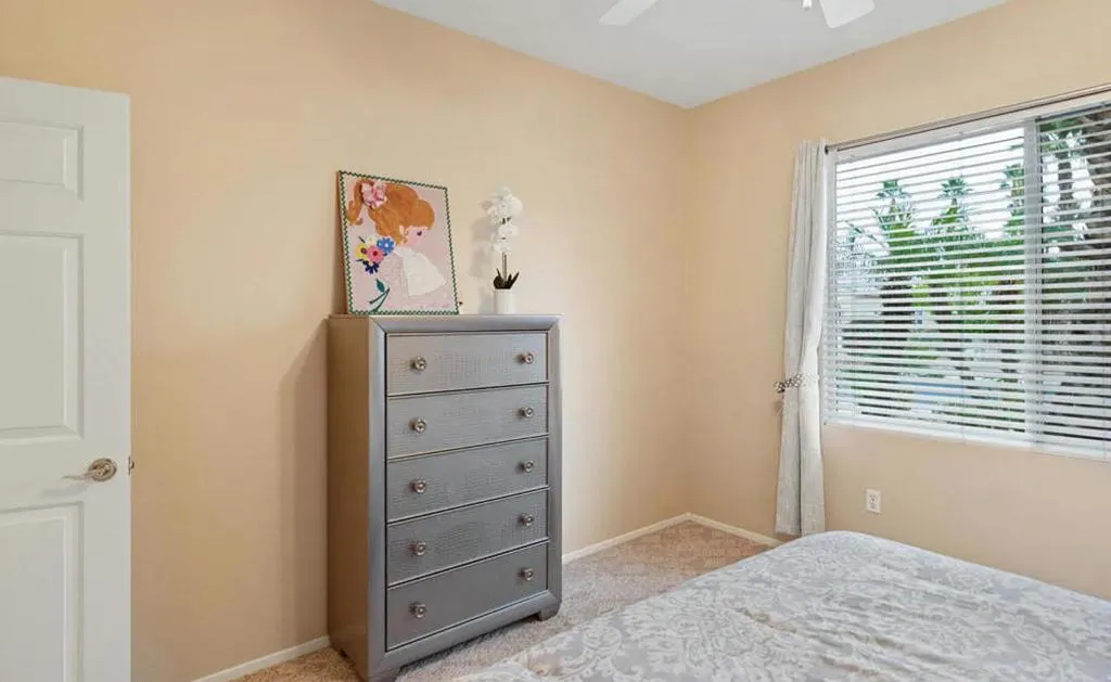 GUEST BEDROOM ALT VIEW