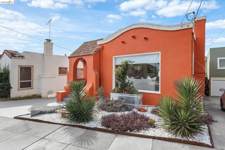 2739 Grande Vista Ave, Oakland, California 94601 — photo 4