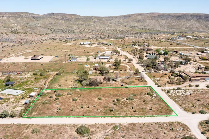 129 Annie Oakley, Pioneertown, California 92268 — photo 5