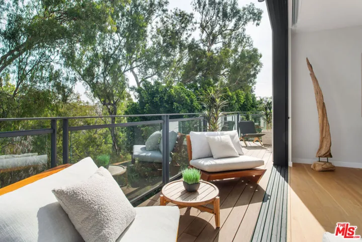 11600 Dunstan Way 202, Los Angeles, California 90049 — photo 5