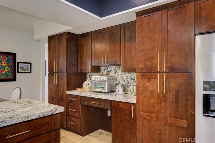 Another view of the kitchen.
