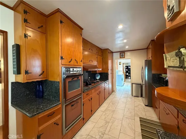 12268 Samoline Avenue, Downey, California 90242 — photo 5
