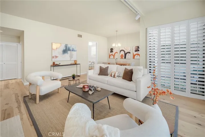 1870 Veteran Avenue 101, Los Angeles, California 90025 — photo 5