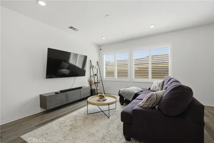 5563 Soria Drive, Ontario, California 91762 — photo 4
