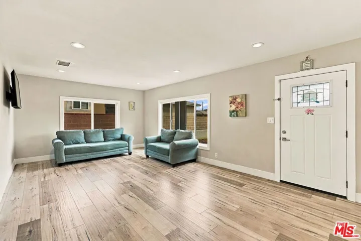 12319 Telechron Avenue, Whittier, California 90605 — photo 4
