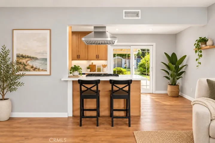 17610 Scherzinger, Canyon Country, California 91387 — photo 4