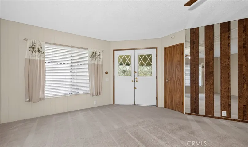 1525 W Oakland Avenue 106, Hemet, California 92543 — photo 4
