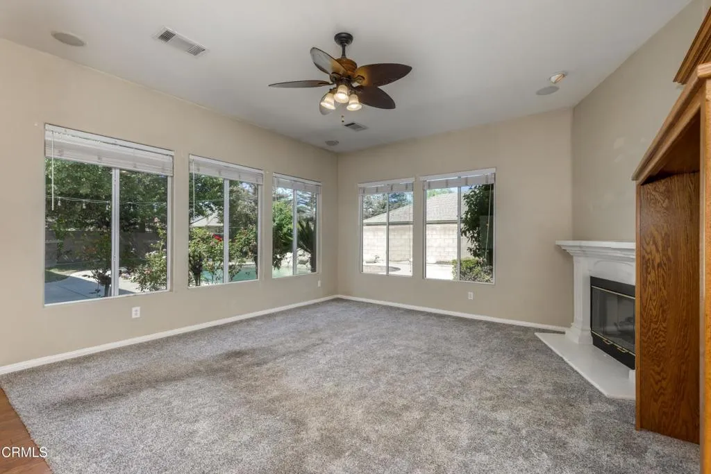 13_living_room_3 13_living_room_3