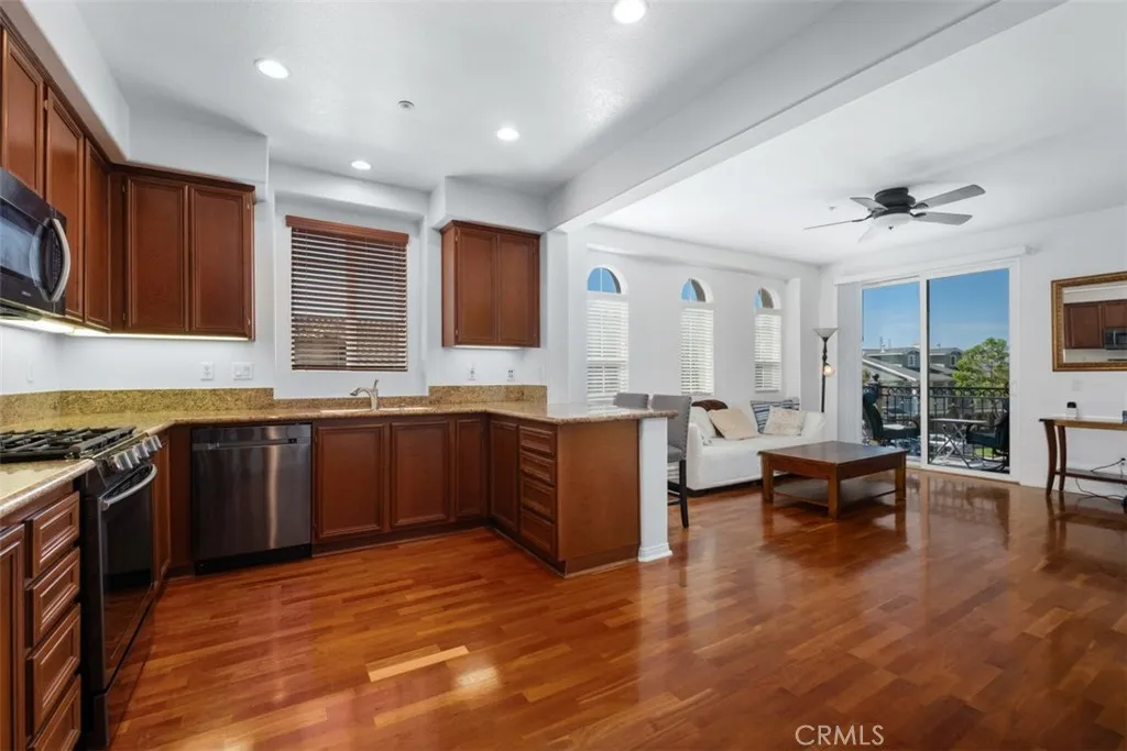 Kitchen/Living Room