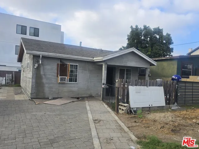 1448 W 36th Street, Los Angeles, California 90018 — photo 5