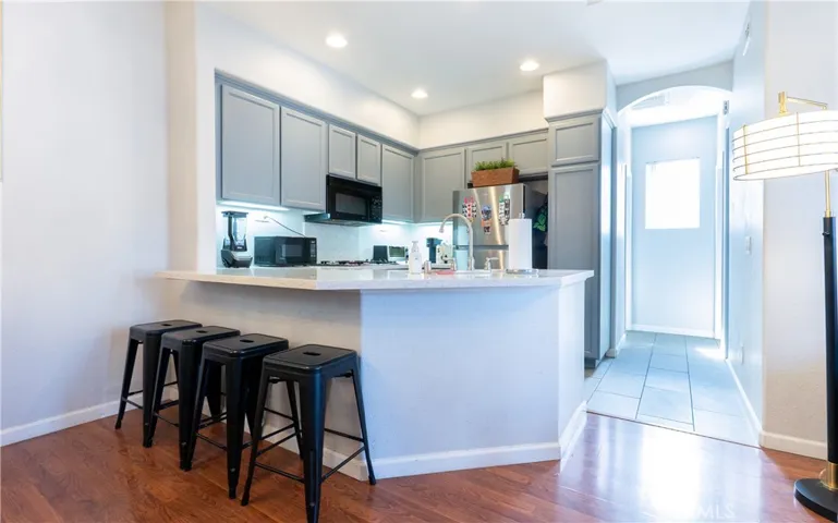 7583 Hazard Center Dr, San Diego, California 92108 — photo 4