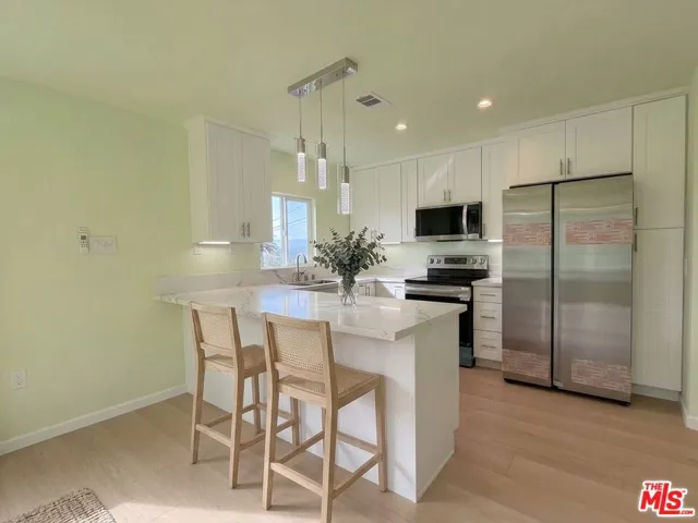 3131 Jolley Dr, Burbank, California 91504 — photo 4
