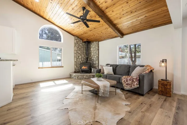 357 Downey Drive, Big Bear City, California 92314 — photo 5