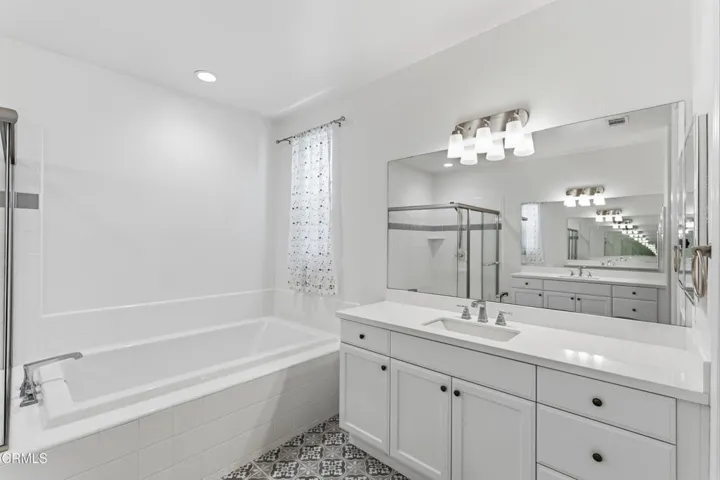 1600 Mulligan St MLS-32