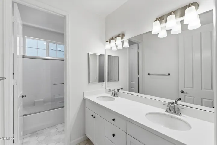 1600 Mulligan St MLS-35