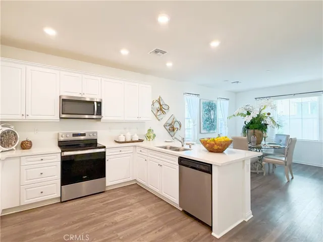 15981 Tanzinite Lane, Chino, California 91708 — photo 5