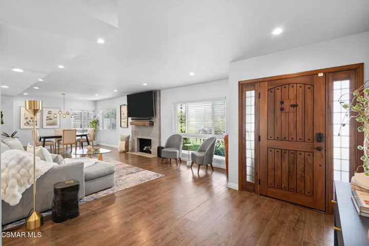 1079 Avon Circle, Thousand Oaks, California 91360 — photo 4