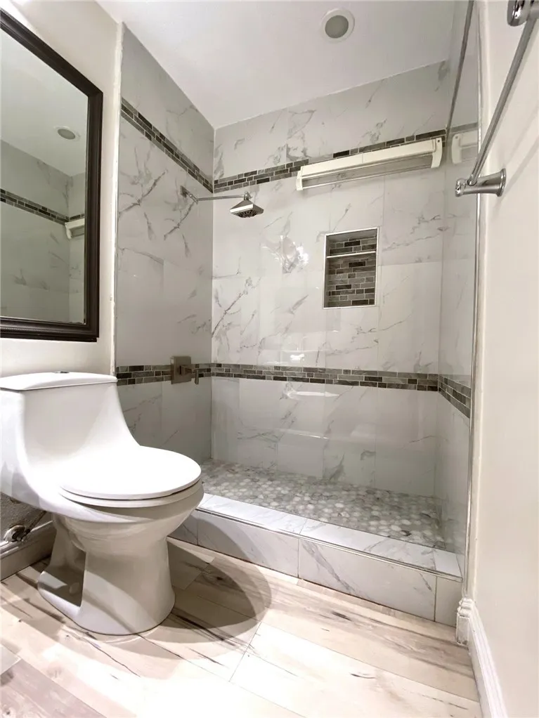 And a large walk-in shower