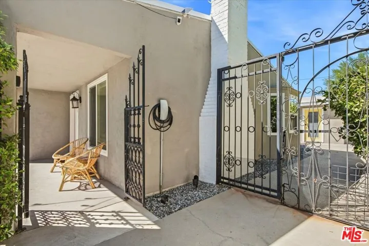 1328 E Camino Primrose, Palm Springs, California 92264 — photo 4