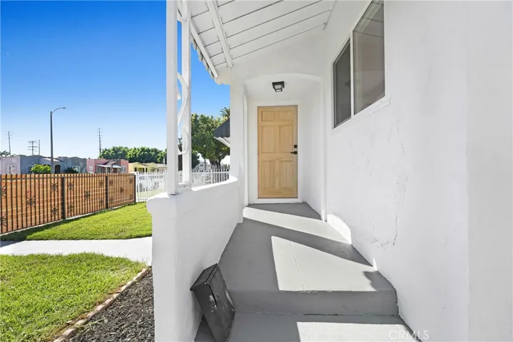 923 E 85th, Los Angeles, California 90001 — photo 4