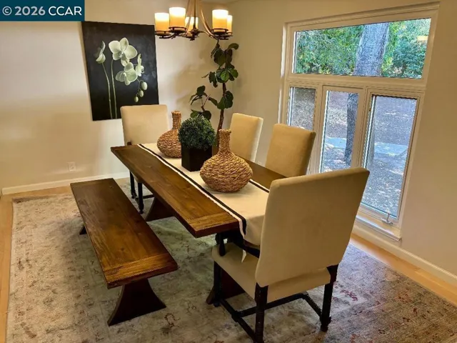 Spacious Formal D/R