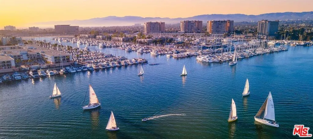 Near by Marina del Rey