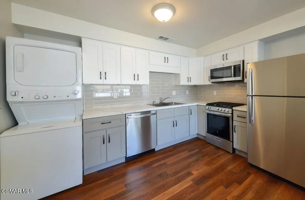 Kitchen20200811213429957644000000-o Kitchen20200811213429957644000000-o